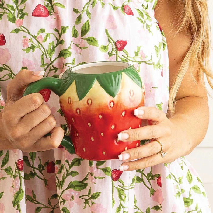 8 OAK LANE | Strawberry Coffee Mug