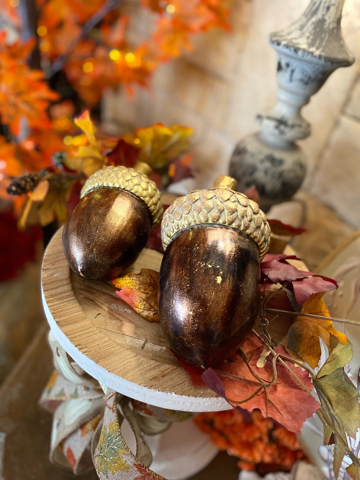 Elegant Fall Bronze & Gold Acorns