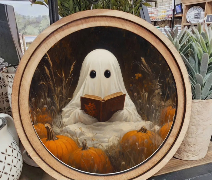 Halloween Wood Frame Ghost Picture in Pumpkin Patch 8” Dia