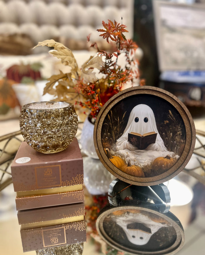 Halloween Wood Frame Ghost Picture in Pumpkin Patch 8” Dia