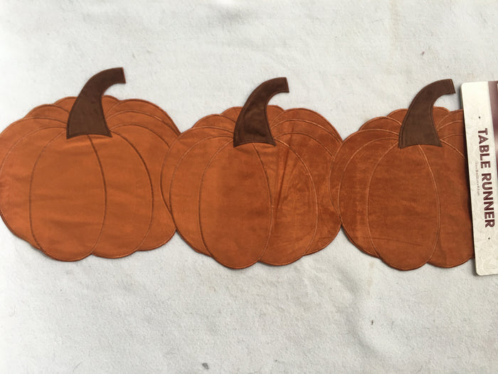 Harvest Three Pumpkin Shaped Table Runner
