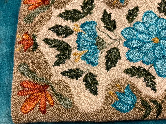 SRH Mini Punch Needle Pattern Lilly Belle  7x14