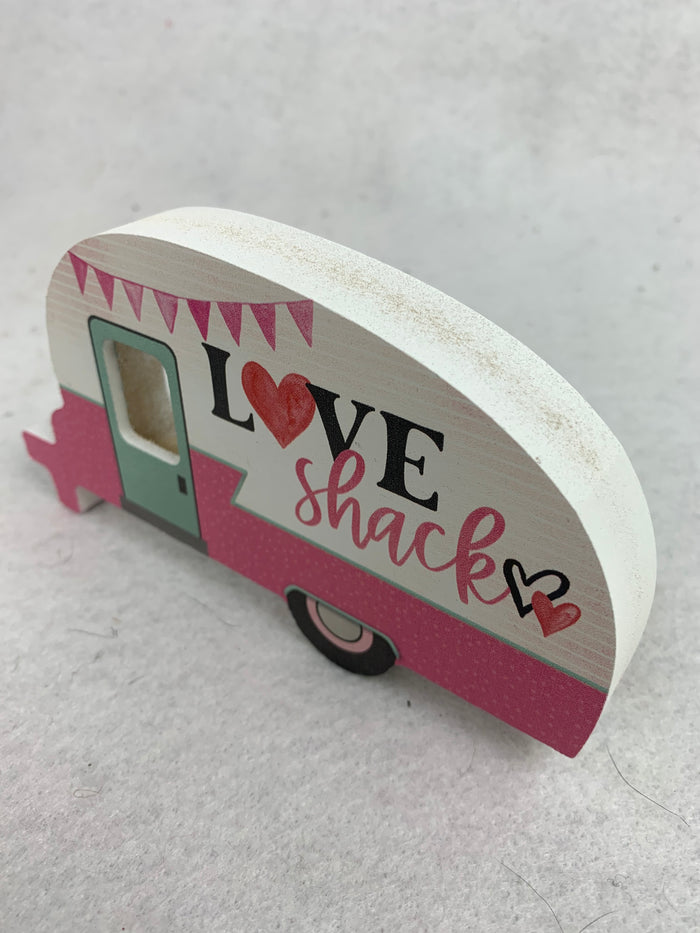 Valentine Love Shack Mobile Home Block Sitter